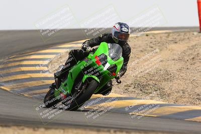 media/Apr-09-2022-SoCal Trackdays (Sat) [[c9e19a26ab]]/Turn 12 (1pm)/